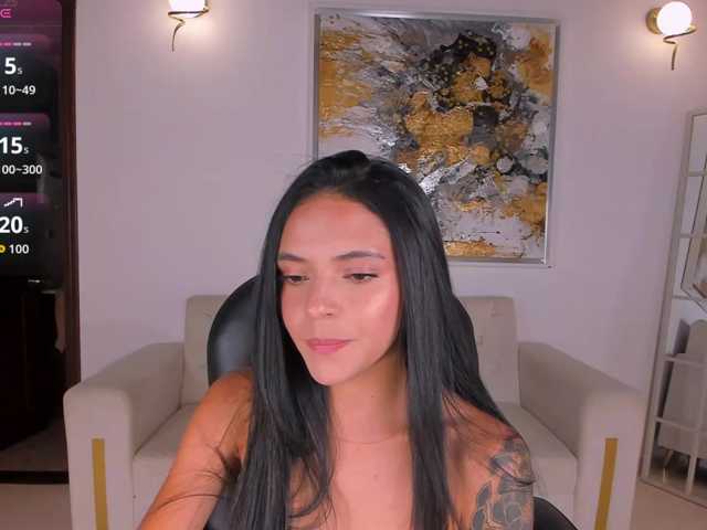 ArianaWest