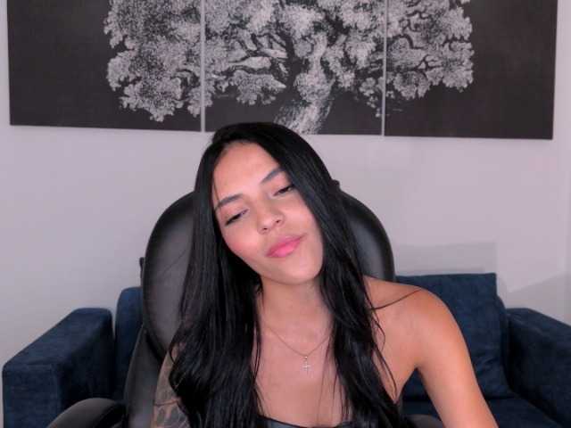 ArianaWest