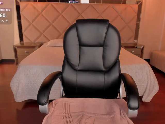 ArianaWest live cam on BongaCams