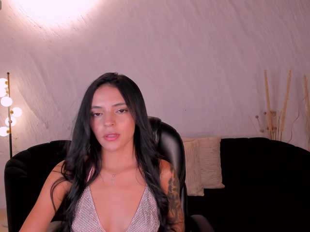 ArianaWest