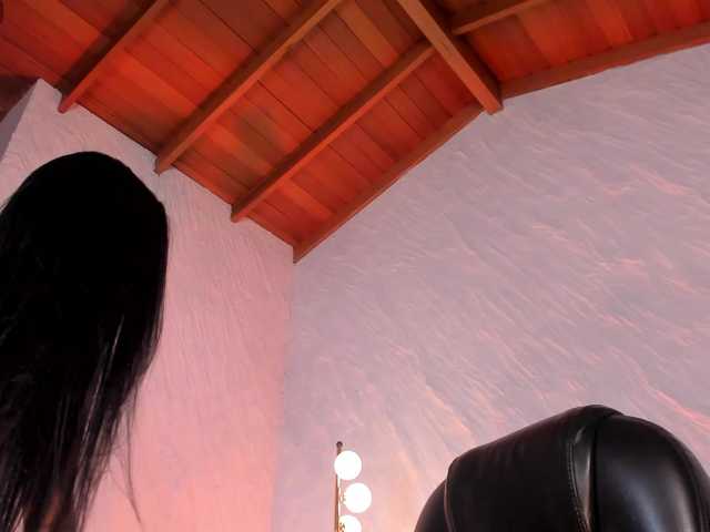 ArianaWest live cam on BongaCams