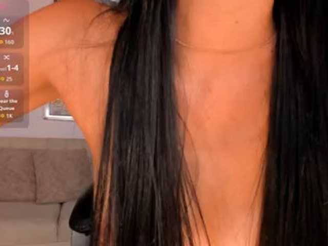 ArianaWest