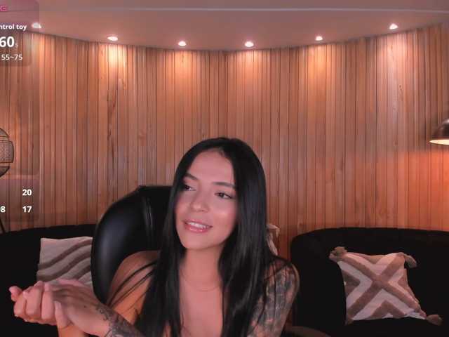 ArianaWest, live now on BongaCams