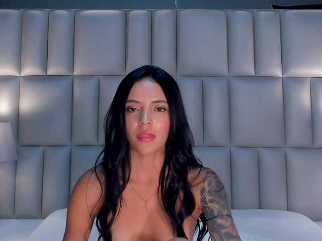 ArianaWest live cam on BongaCams