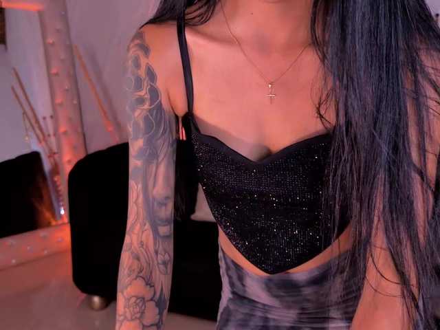 ArianaWest