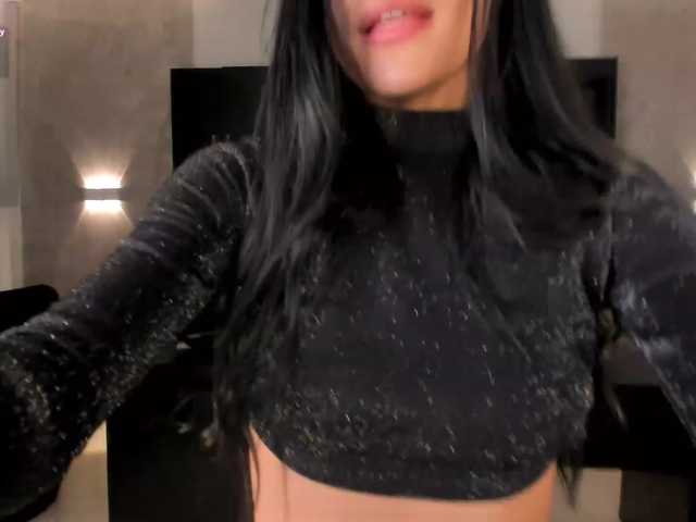 ArianaWest
