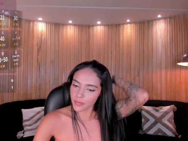ArianaWest, en vivo ahora en BongaCams