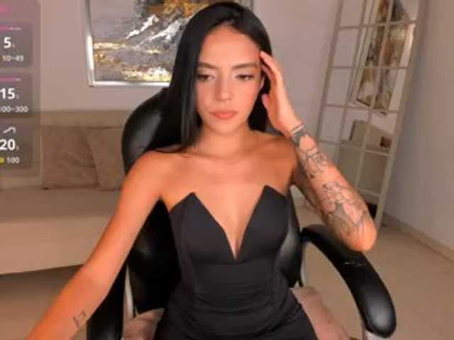 ArianaWest