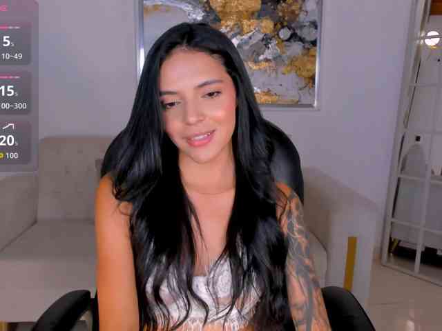 ArianaWest webcam