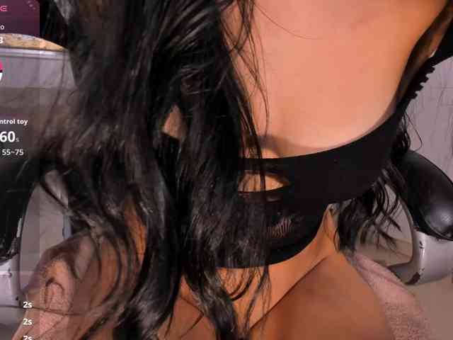 ArianaWest webcam