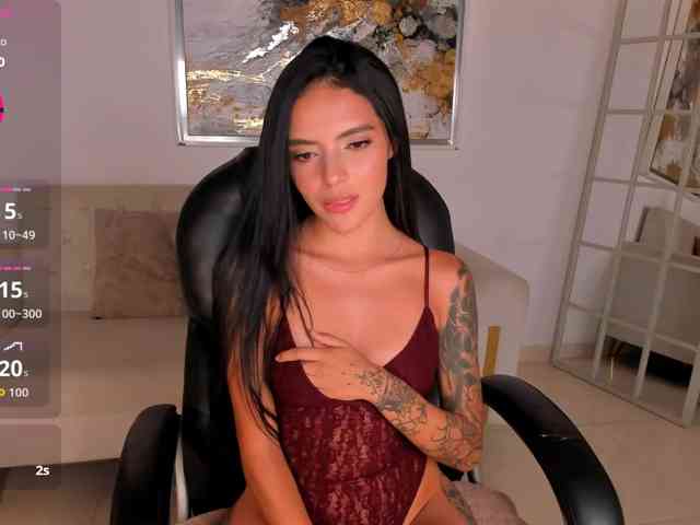 ArianaWest