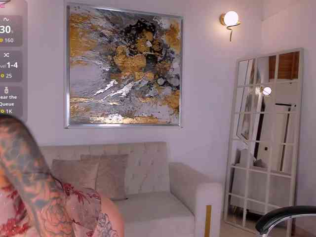 ArianaWest webcam