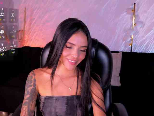 ArianaWest webcam