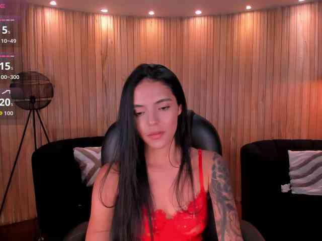 ArianaWest