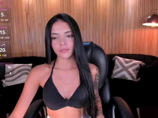 ArianaWest