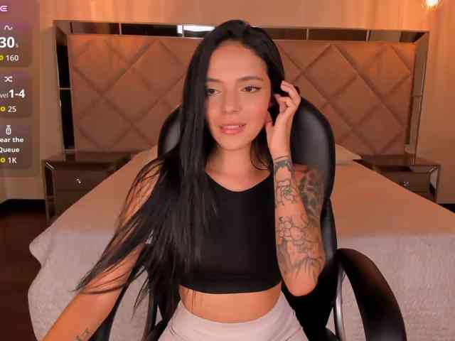 ArianaWest