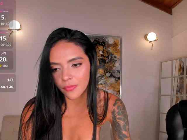 ArianaWest