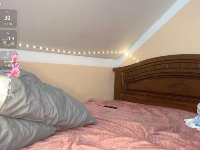 RosendaBoulier live cam on BongaCams