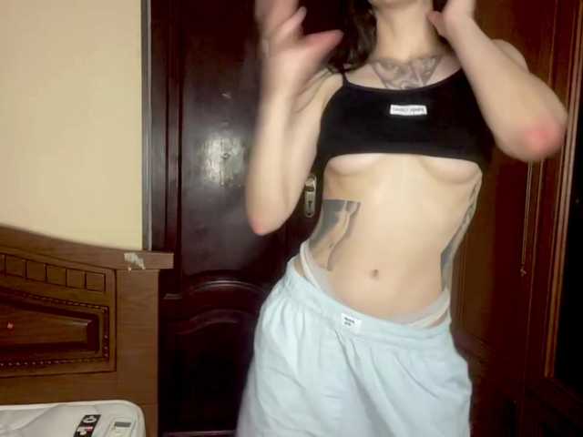 RosendaBoulier live cam on BongaCams