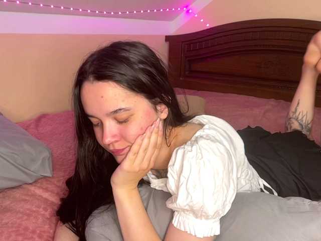 RosendaBoulier live cam on BongaCams