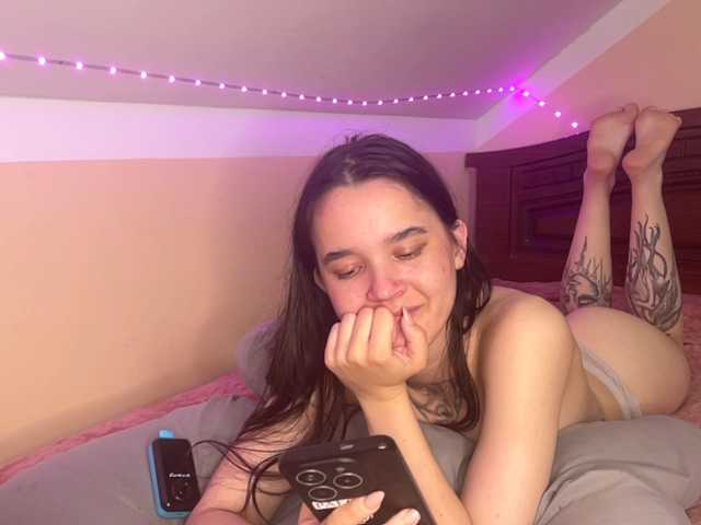 RosendaBoulier live cam on BongaCams