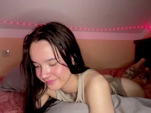RosendaBoulier live cam on BongaCams