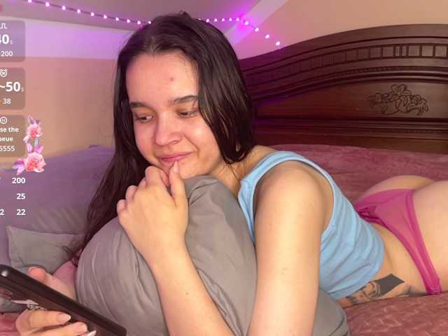 RosendaBoulier live cam on BongaCams