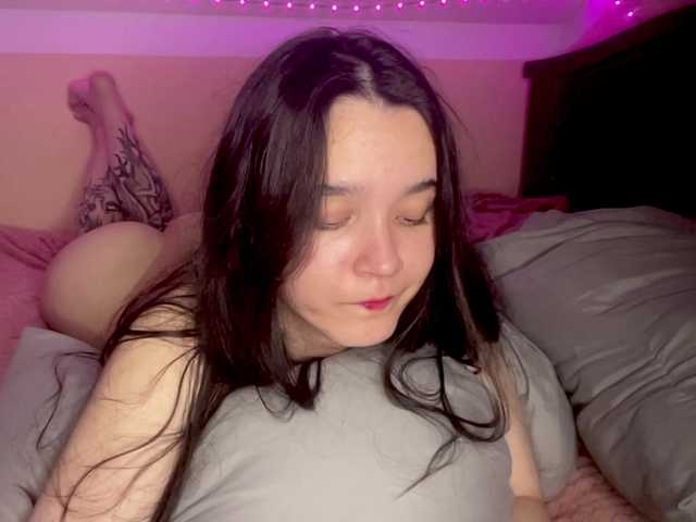 RosendaBoulier live cam on BongaCams