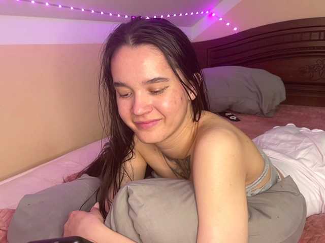 RosendaBoulier live cam on BongaCams