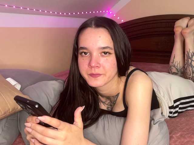 RosendaBoulier live cam on BongaCams