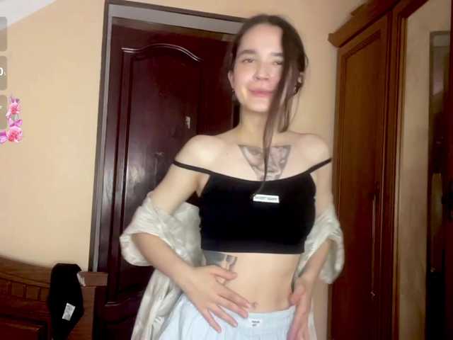 RosendaBoulier live cam on BongaCams
