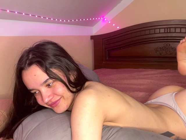 RosendaBoulier live cam on BongaCams
