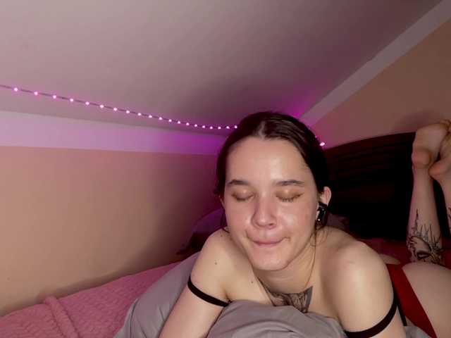 RosendaBoulier live cam on BongaCams