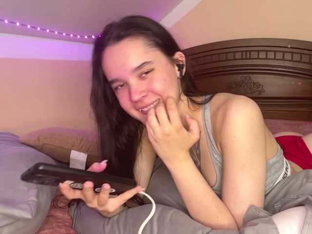 RosendaBoulier live cam on BongaCams