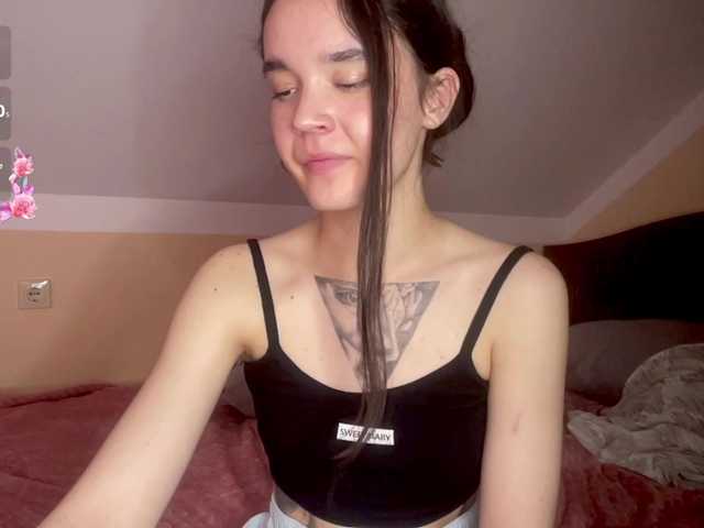 RosendaBoulier live cam on BongaCams