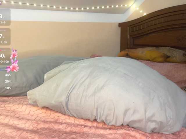 RosendaBoulier live cam on BongaCams