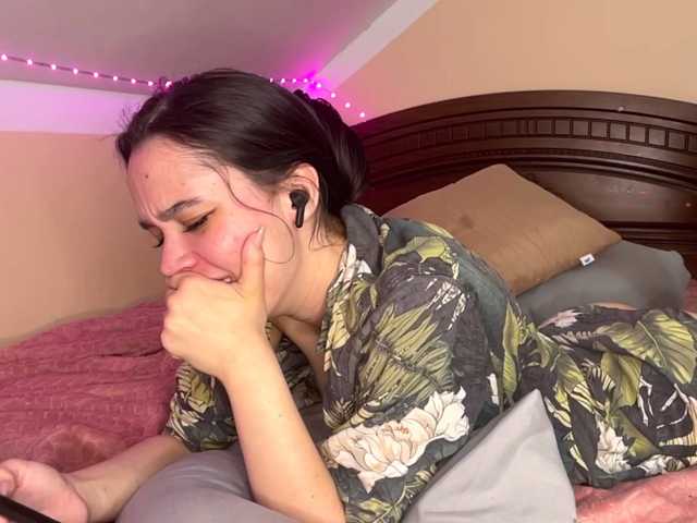RosendaBoulier live cam on BongaCams