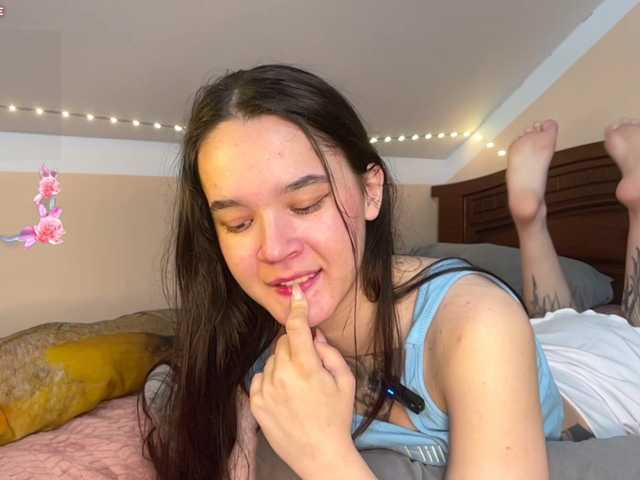 RosendaBoulier live cam on BongaCams