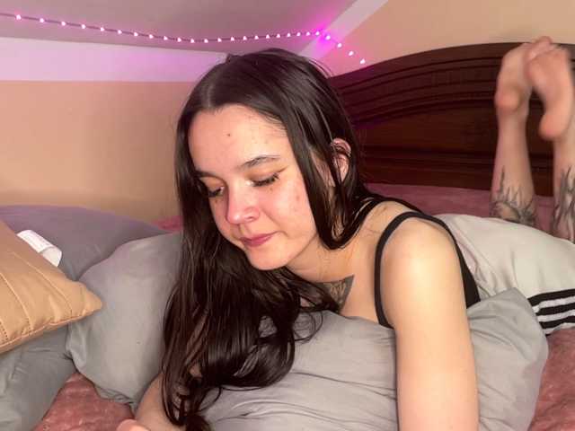 RosendaBoulier live cam on BongaCams