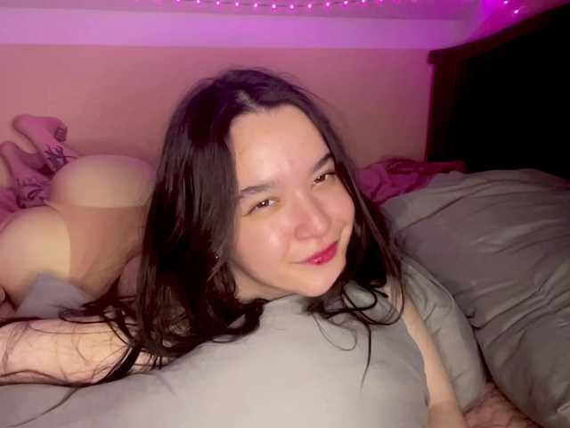 RosendaBoulier live cam on BongaCams