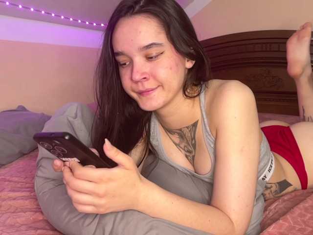RosendaBoulier live cam on BongaCams