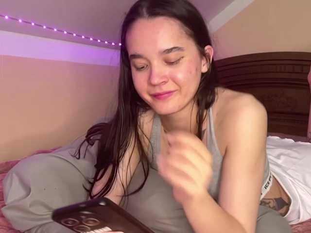 RosendaBoulier live cam on BongaCams