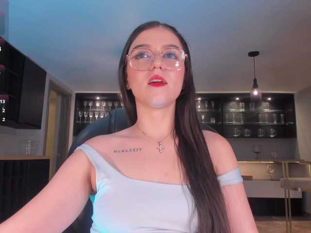 AmelieBlake1 live cam on BongaCams