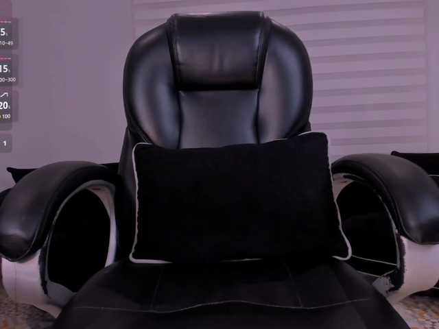 AmelieBlake1 live cam on BongaCams