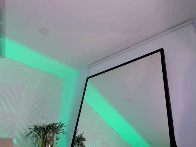 AmelieBlake1 live cam on BongaCams