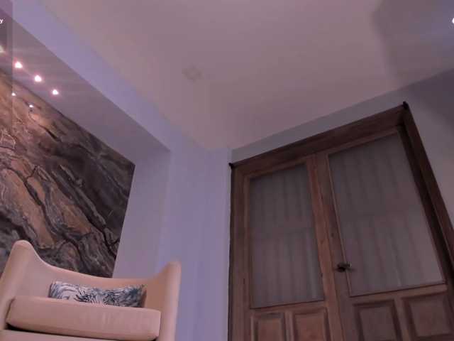 AmelieBlake1 live cam on BongaCams
