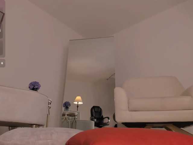 AmelieBlake1 live cam on BongaCams