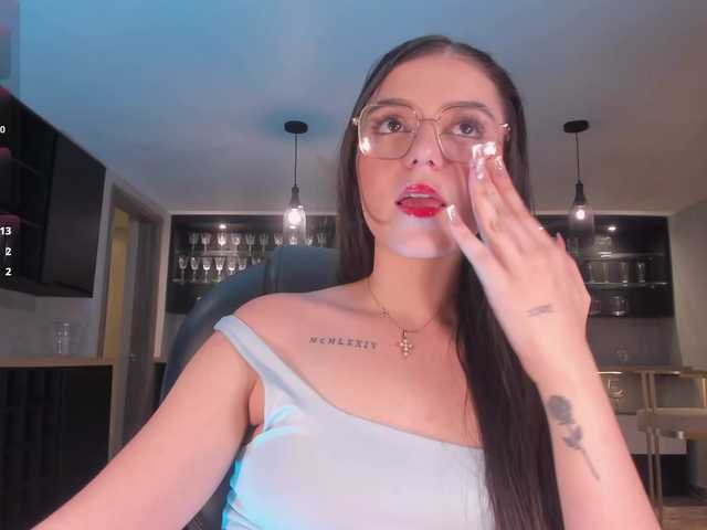 AmelieBlake1 live cam on BongaCams
