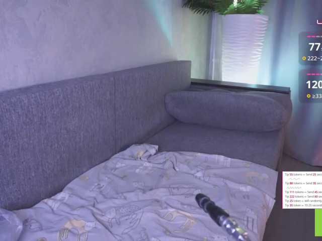 IloveSexMoneyX live cam on BongaCams