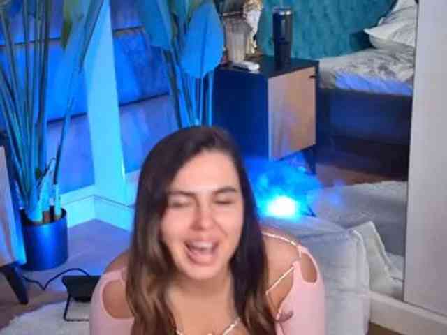 ElefteriaBlys webcam